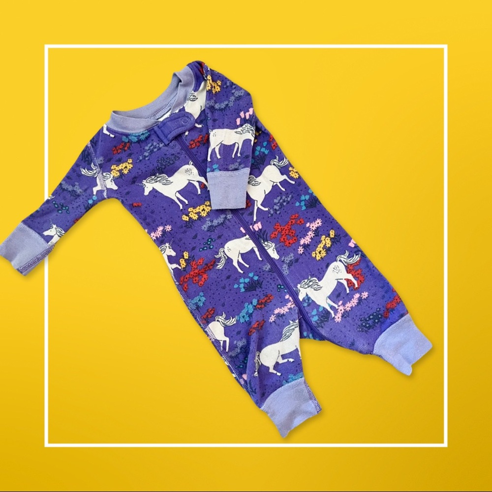 Hanna Andersson Purple Unicorn Sleeper Onesie Bodysuit | 0/3m